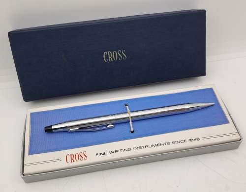 Pre-Owned Cross Lustrous Chrome Mechanical Pencil in box 0,9mm lead  - no Lead