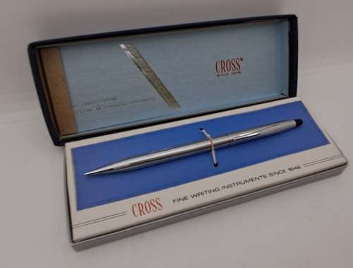Pre-Owned Cross Lustrous Chrome Mechanical Pencil in box 0,9mm lead  - no Lead