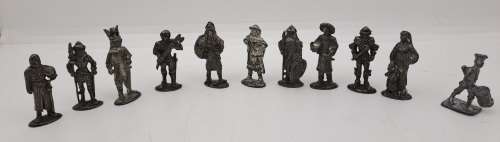 11 Vintage Pewter Figurines Soldiers -Warriors 4cm