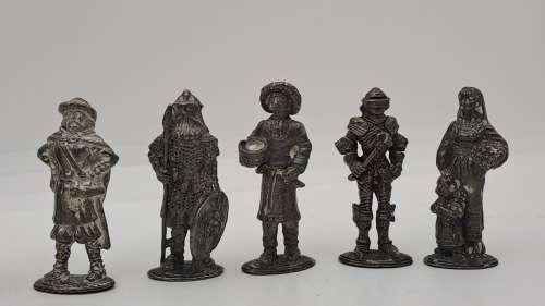 11 Vintage Pewter Figurines Soldiers -Warriors 4cm