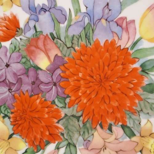 Vintage Chrysanthemum Bouquet Wall Plate 19,5cm