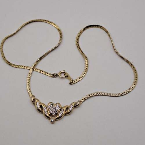 Pre-owned Necklace from the Gold Pot Hazyview in Box