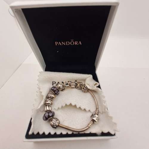 19cm Original Pandora Sterling .925 SILVER charm bracelet,11 original Pandora Charms -Boxed