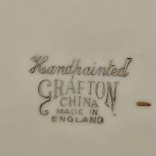 Vintage Grafton China Hand Painted Plate-Made in England 241x245mm