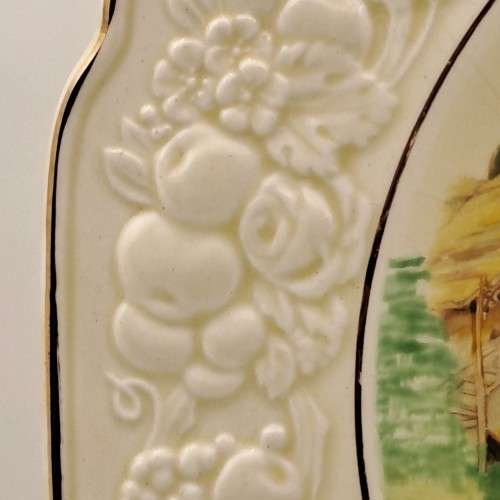 Vintage 1930`s Crown Ducal Florentine plate 266mm (Glase have some Grazing due to age)