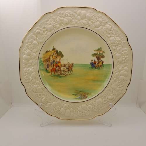Vintage 1930`s Crown Ducal Florentine plate 266mm (Glase have some Grazing due to age)