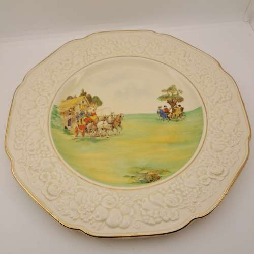 Vintage 1930`s Crown Ducal Florentine plate 266mm (Glase have some Grazing due to age)