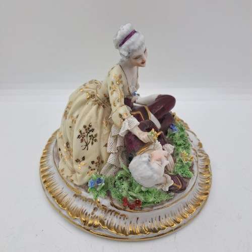 Vintage Fabris Italian Porcelain Figurine 100x130x118mm