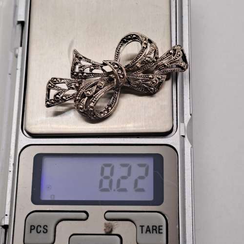 Vintage Metal Brooch 50x22mm