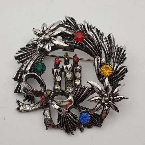 Vintage Beatrix Brooch  - Pre-owned 50x50mm