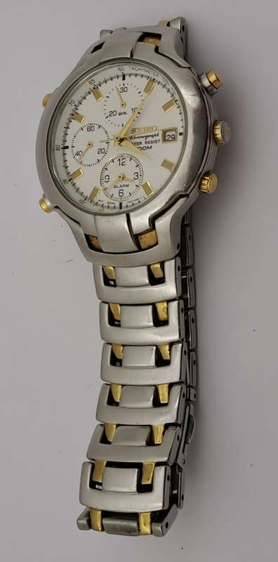 Pre-owned 1999 or 2000  Seiko Chronograph Alarm Mens watch - Working Original StrapMov 7T32