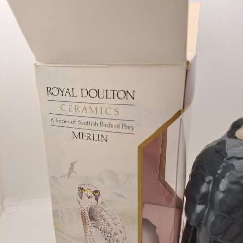 1979 Royal Doulton Ceramics Scottish Birds of Prey Merlin Whiskey Decanter boxed