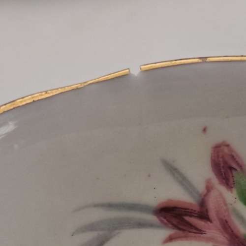 1950`s Royal Standard Garden Glory Demitasse 5 Cups ,6 Saucers (1 Cup chipped and 1 hairline Crack)