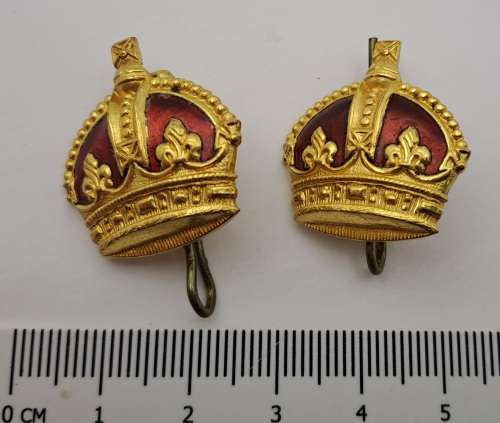 2 WW2 Great Britian Officer Crown Pin Buttons
