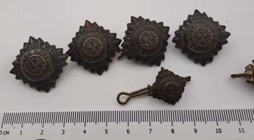 7 x WW1 /WW2 British  Officer`s Epaulets /Badges