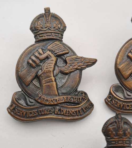 3 x WW2 South African Service Corps Cap Badges