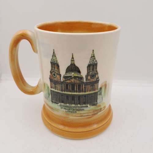 Vintage Royal Bradwell Athur Wood Mug - Images of Tower of London and St Pauls Cathedral