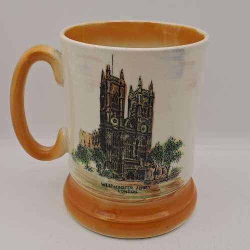 Vintage Royal Bradwell Athur Wood Mug - Images of Tower Bridge And Westminster Abbey London