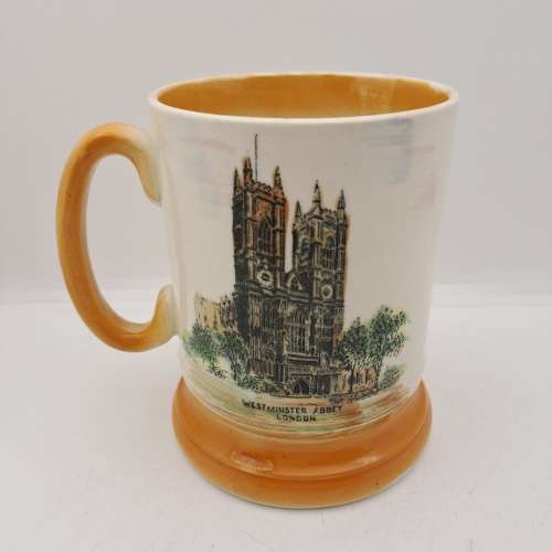 Vintage Royal Bradwell Athur Wood Mug - Images of Tower Bridge And Westminster Abbey London
