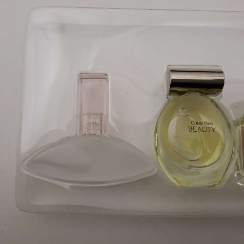 Calvin Klein Fragrance for Women Deluxe Travel Collection