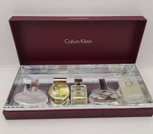 Calvin Klein Fragrance for Women Deluxe Travel Collection