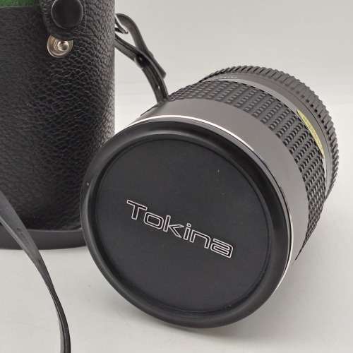 RMC Tokina 28-85mm F1:4 lens with caps in Case-72mm Diameter
