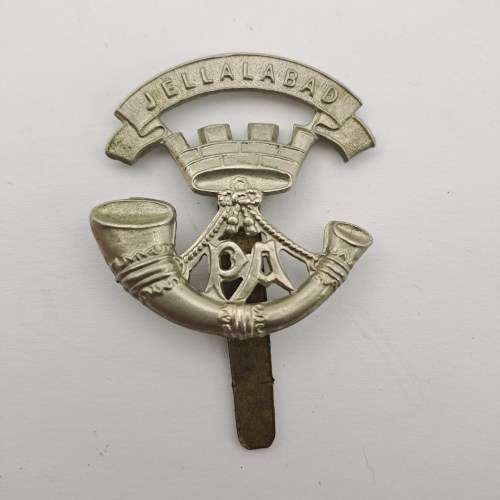 Vintage British  Somerset Light Infantry  Cap badge 40x40mm