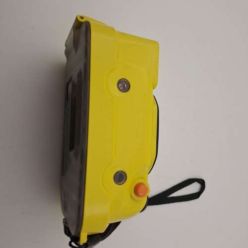 1997 Gullmann Mauritius 45m waterproof underwater 35mm Camera made in Japan