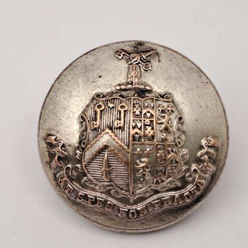 Rare unidentified button made by Firman & Sons London 25mm-town of Blaenavon in Wales
