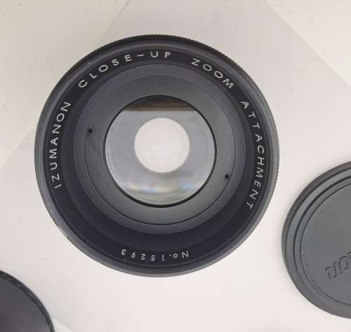 Izumanon Close-up Zoom Attacment Lens- 49mm screw mount -Japan with Case  and Caps