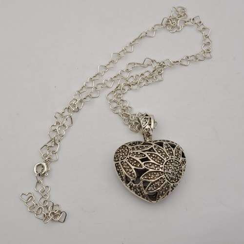 Pre-owned Marcasite Heart Sterling .925 Silver Pendant with Sterling Silver Chain