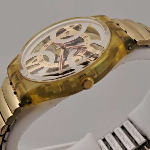 Pre-owned SWATCH AG 1993 watch with original strap working  working