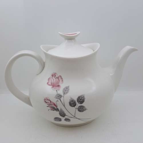 Vintage Royal Doulton PILLAR ROSE English translucent China Teapot  160x250x140mm