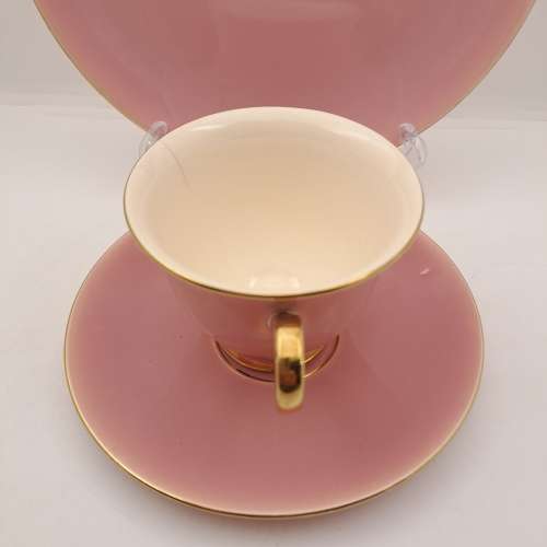 Vintage Flora Gouda Large Trio made in Holland (Cup has a Hairline Crack)