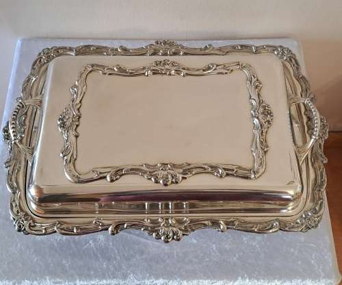 Large  20th Century Silver-Plate Entree serving Dish with lid.