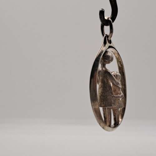 Vintage Sterling Silver Mother and Daughter Pendant 43x26mm