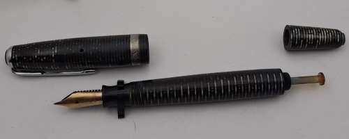 1930`s Parker Vacumatic Fountain pen