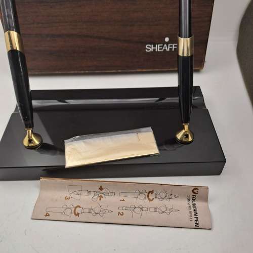 Vintage Sheaffer M14 Deskset with Black Mexican Onyx Base -Fountain pen 14kt Gold nib