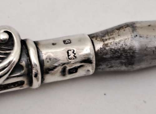 Antique 1901 Sterling Silver handle Button Hook -Birmingham England By Levi & Salaman