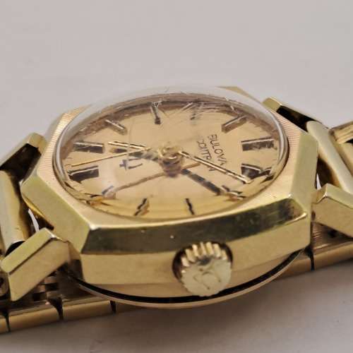 Pre-owned Vintage Ladies Bulova `tuning fork` watch watch -Gold Plated -Working