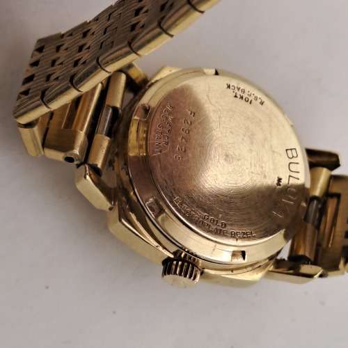 Pre-owned Vintage Ladies Bulova `tuning fork` watch watch -Gold Plated -Working