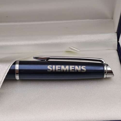 Blue and Crome Waterman Fountain pen (unused) in case with sleeve -Medium nib-Siemens Branded
