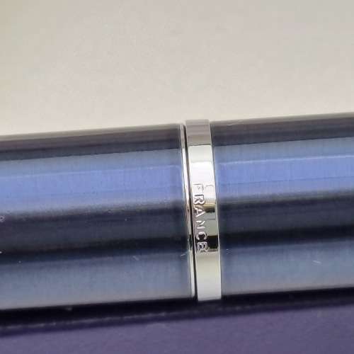Blue and Crome Waterman Fountain pen (unused) in case with sleeve -Medium nib-Siemens Branded