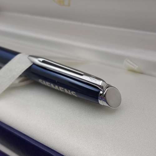 Blue and Crome Waterman Fountain pen (unused) in case with sleeve -Medium nib-Siemens Branded