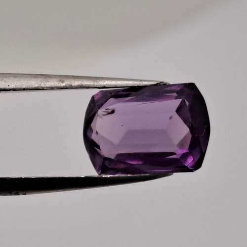 Natural Tanzanite -Emerald Cut 11mmx7mmx5mm .0,6 gram more than 3 Carat