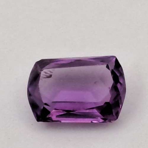 Natural Tanzanite -Emerald Cut 11mmx7mmx5mm .0,6 gram more than 3 Carat