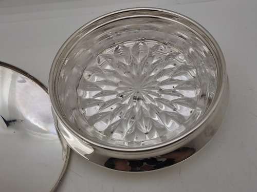 Vintage Silverplated butter dish with glass tray 6cm x 11 cm