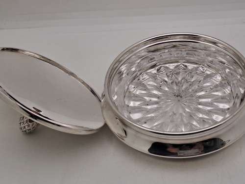 Vintage Silverplated butter dish with glass tray 6cm x 11 cm