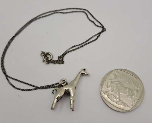 Vintage Silver Giraffe pendant on Chain