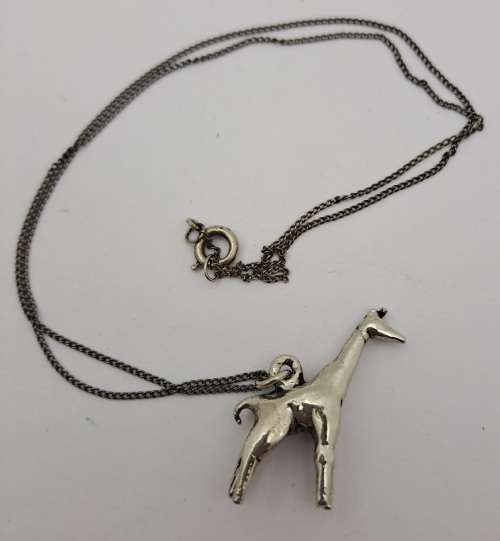 Vintage Silver Giraffe pendant on Chain